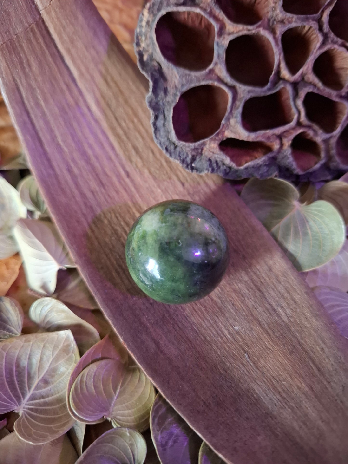 Sphère de Jade Néphrite