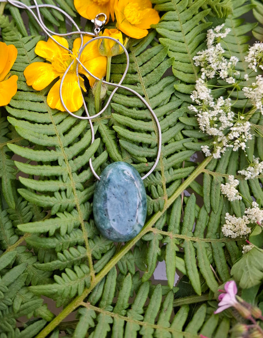 🌿🌍 Agate Indienne – Harmonie intérieure et enracinement doux