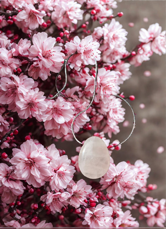 🌸 Quartz Rose – Amour, Douceur et Guérison du Cœur