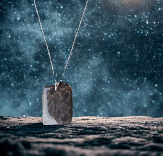 🌑🌙 Pierre de Lune Noire – Intuition profonde et cycle intérieur